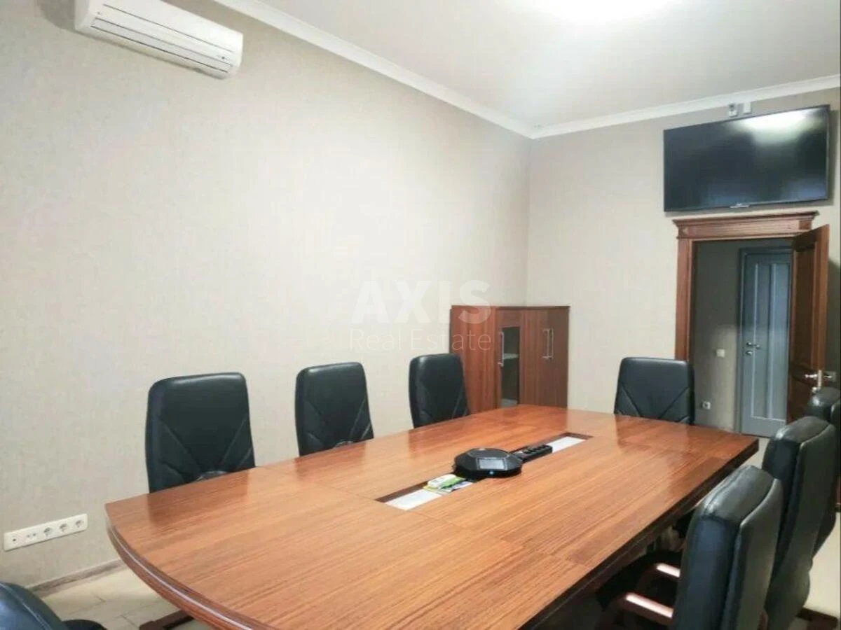 Office vul. Vozdvyzhens'ka 21/23, 136m2672154