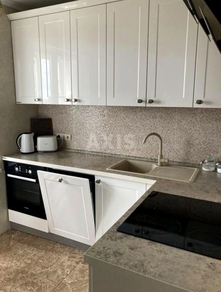 1k apartment vul. Yulia Zdanovska 36А