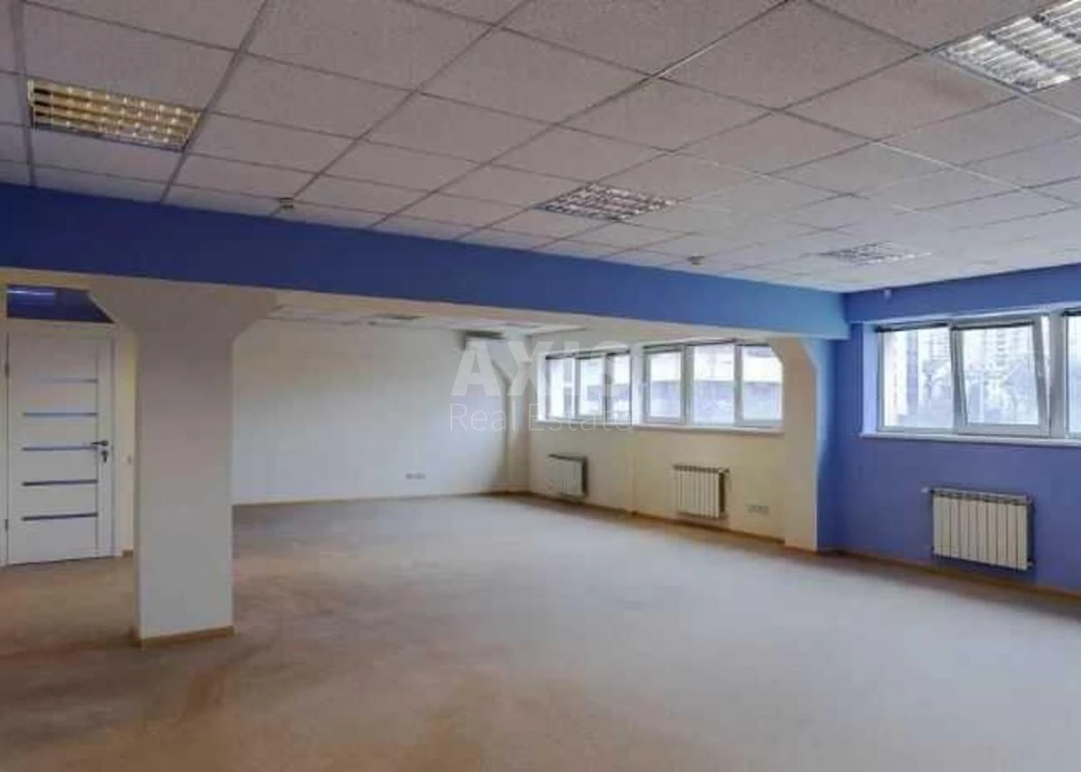 Office vul. Lypkivs'kogo Vasylja Mytropolyta 1, 6143m26740121