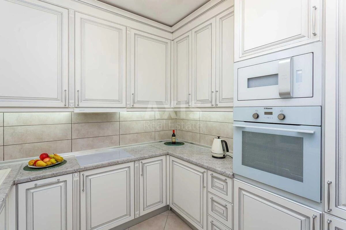 2k apartment vul. Lucenka Dmytra 666267