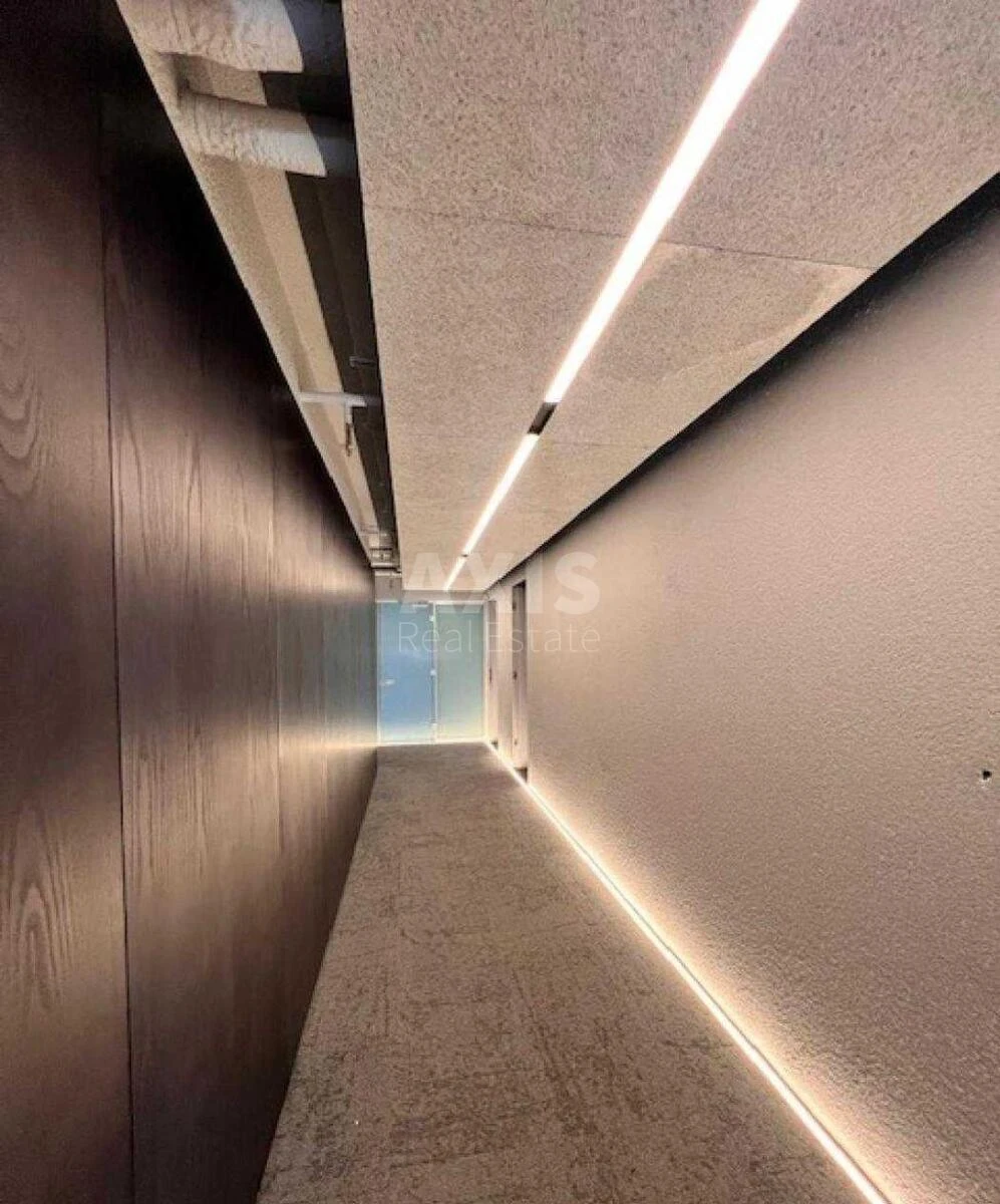 Office vul. Volodymyrs'ka 12, 710m2661677