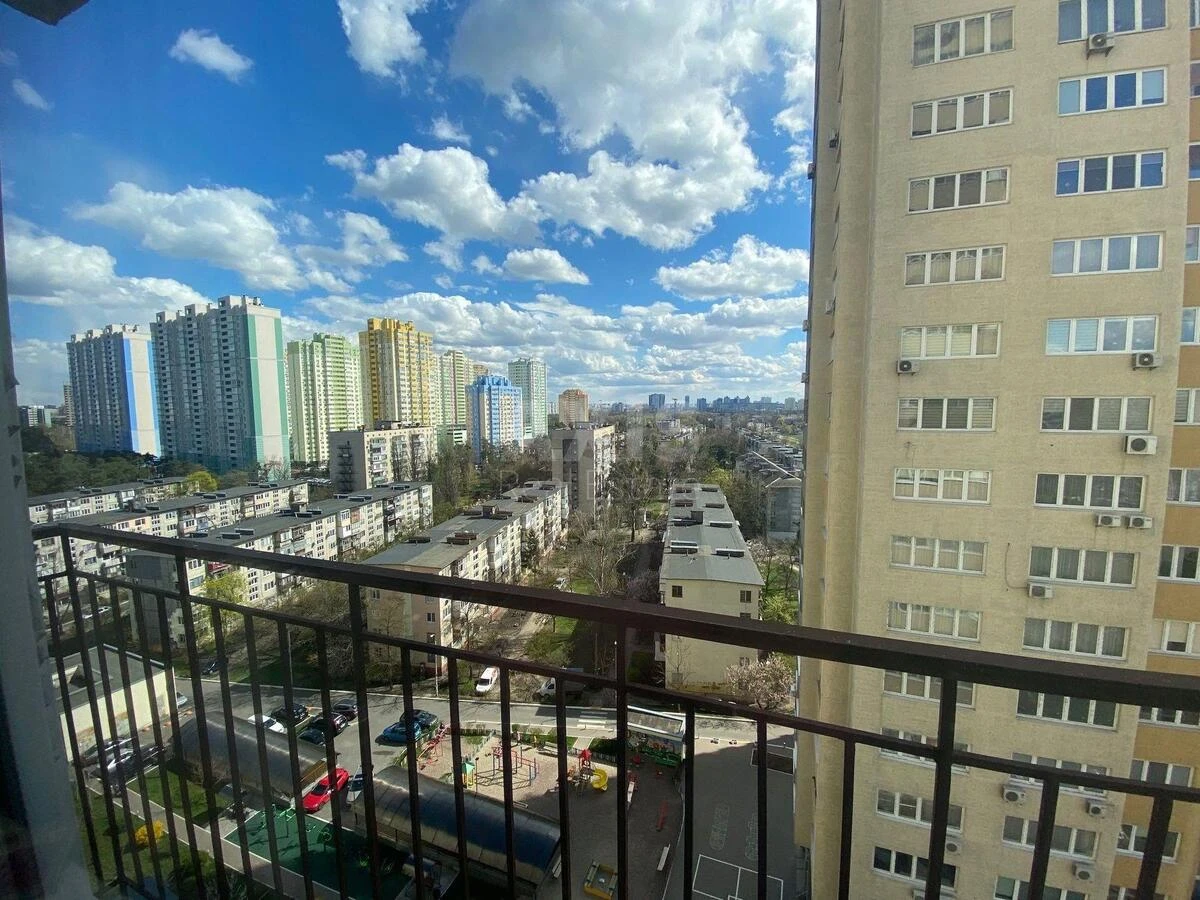2k apartment pr-t Navoi' Alishera 696933711