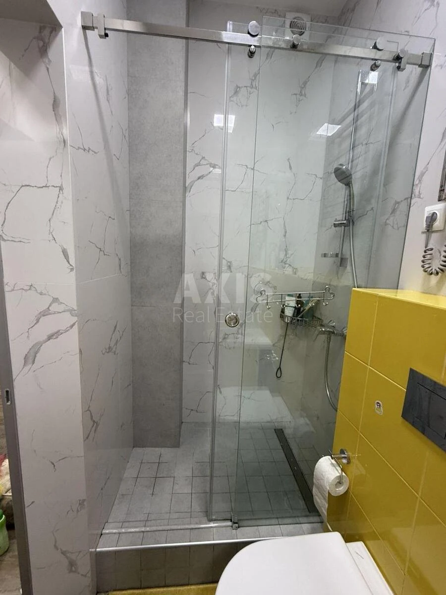 3k apartment vul. Preobrazhens'ka 8Б7082614