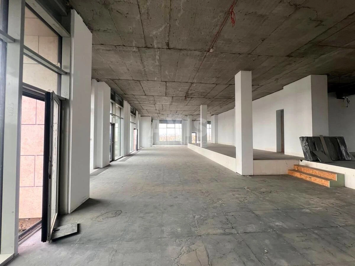 Office vul. Antonovycha 118/9, 454m2678868