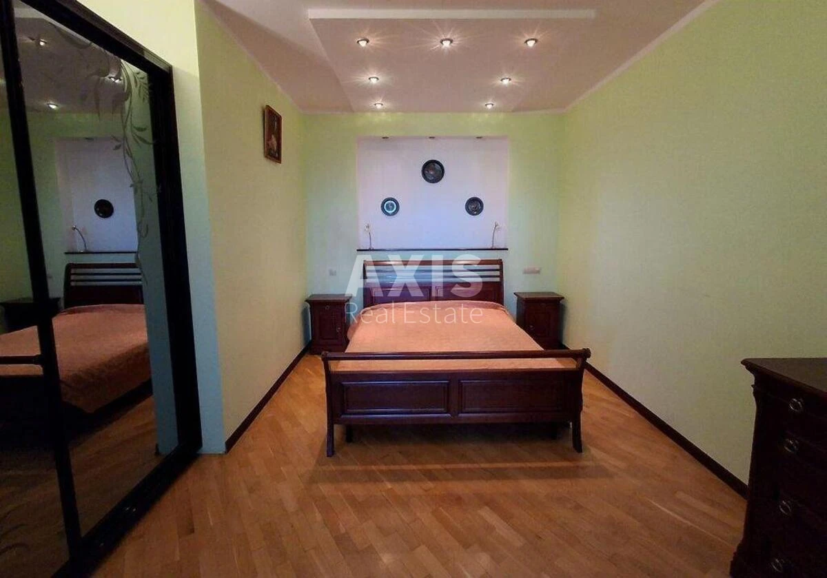 2k apartment vul. Svyatoslava Khorobroho 7661004