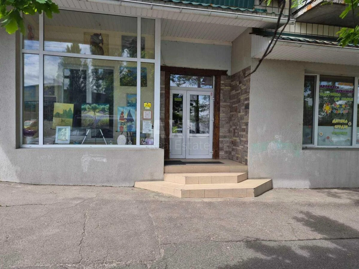 Объект торговли пр-т Голосеевский 97А, 120м26835916