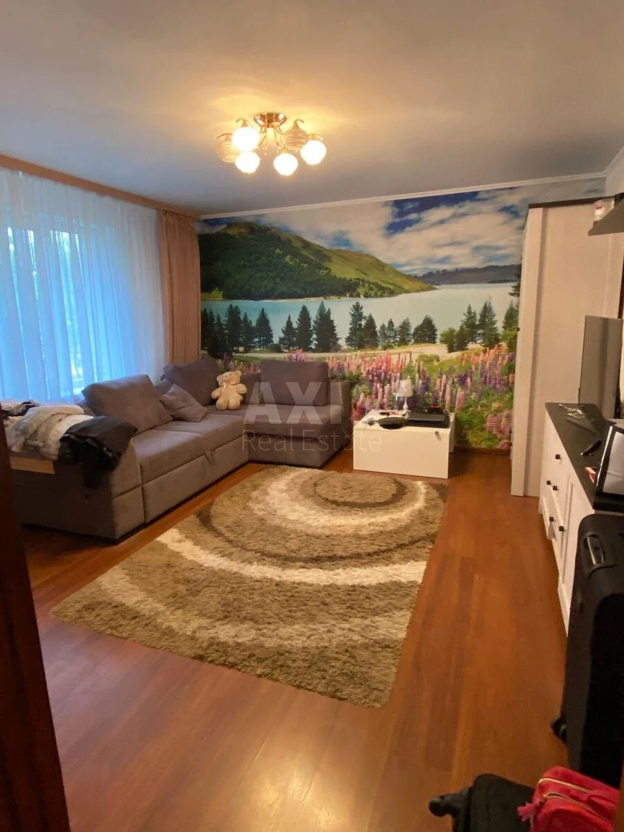 3к квартира ул. Ревуцкого 8647650