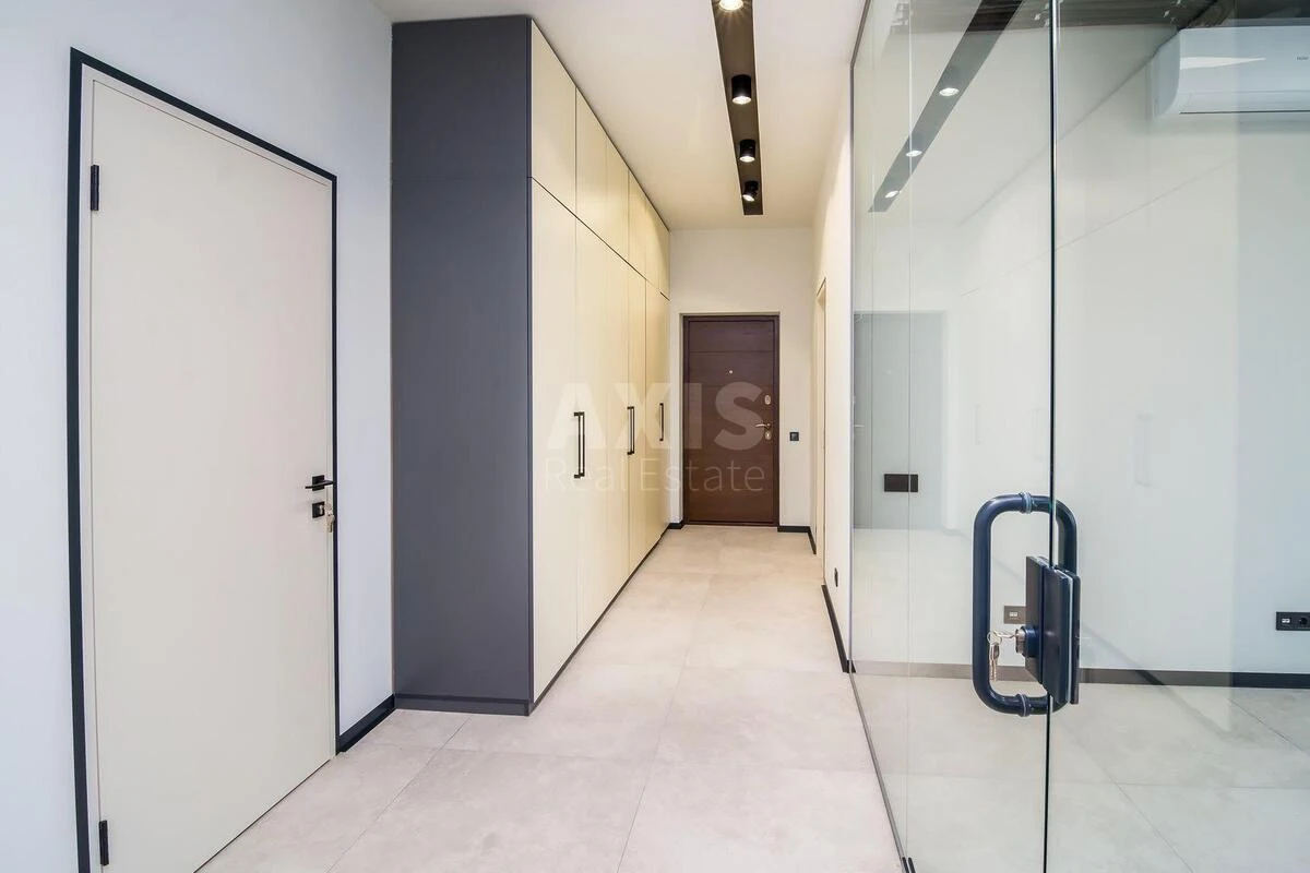 Office vul. Kudri Ivana 26, 140m2670060