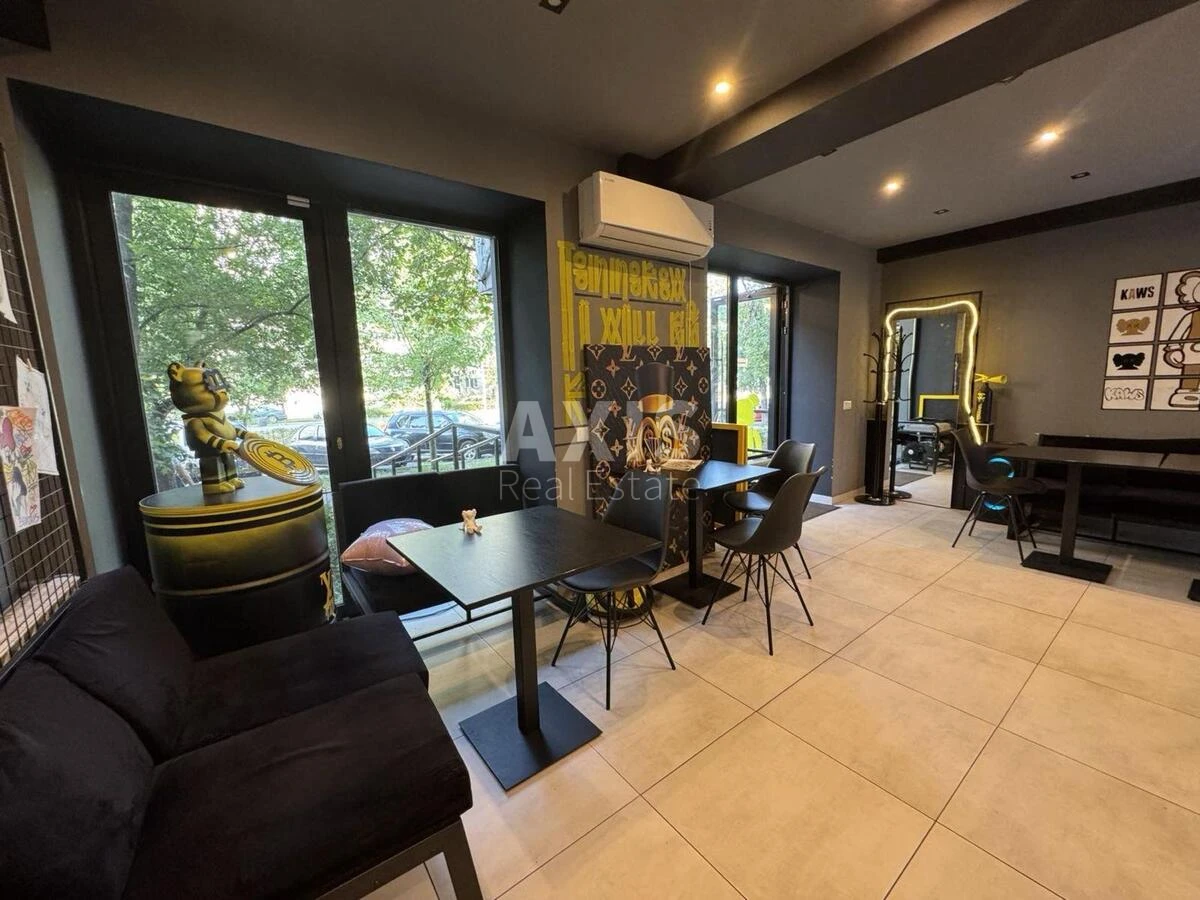 Объект торговли бул. Игоря Шамо 4, 30м2569754