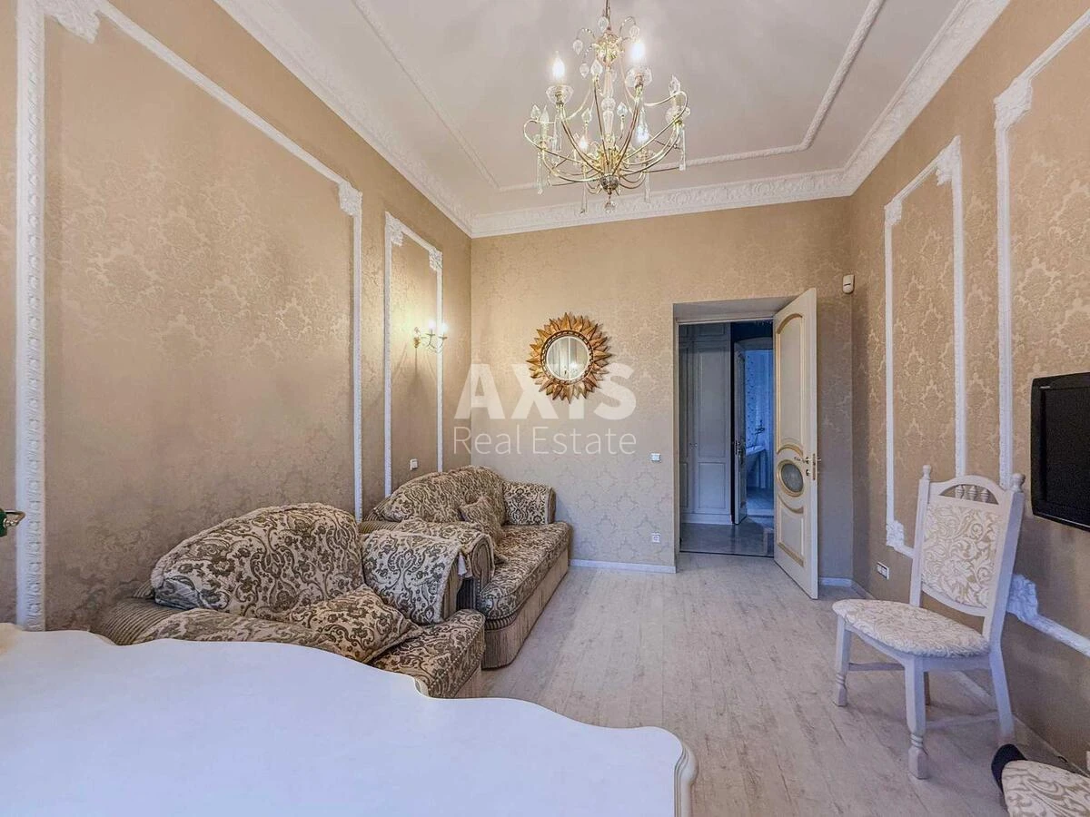 Office vul. Novonavodnytska Seven A, 48m2690634