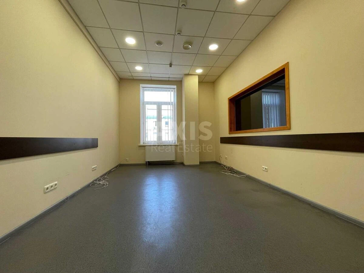 Офис ул. Саксаганского 3, 300м26758413