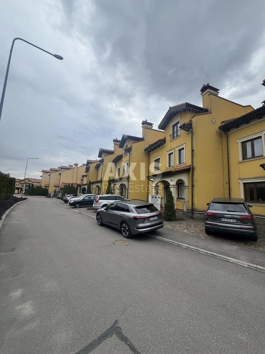 Дiм вул. Редьчинська, 274м2, місто Київ