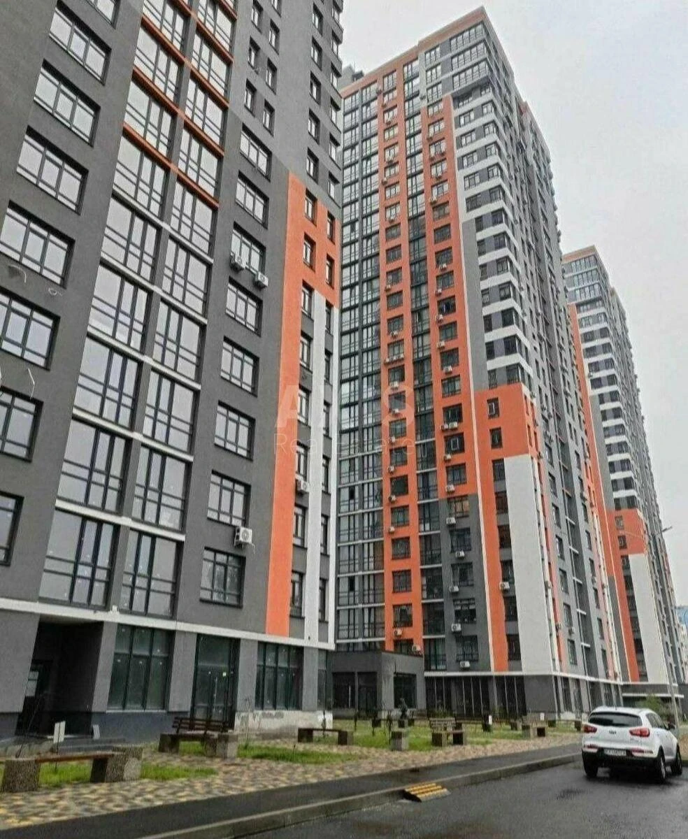 2k apartment vul. Berezhans'ka 15656974
