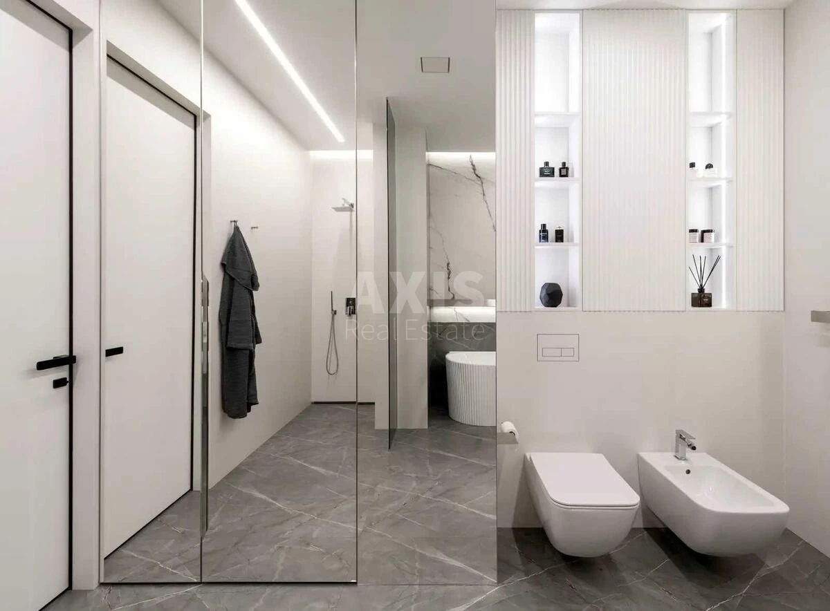 3k apartment vul. Universytets'ka 236571011