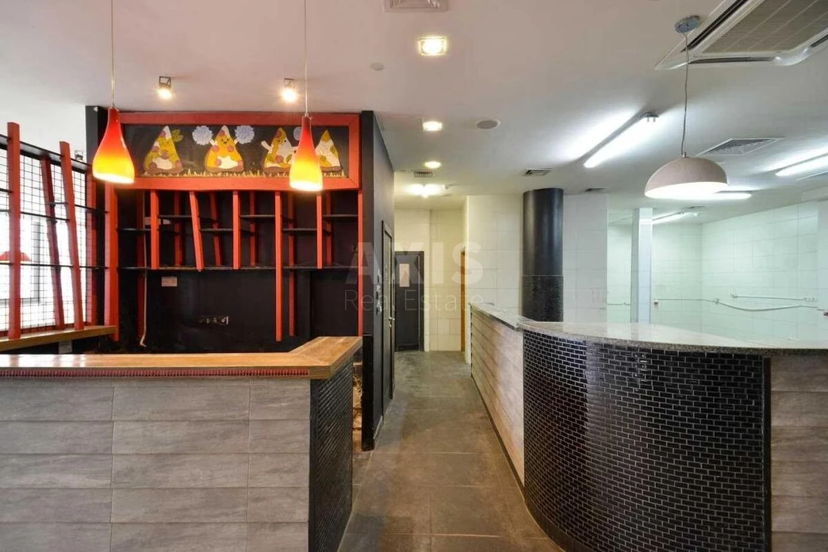 Office vul. Saksagans'kogo 120, 235m2641430