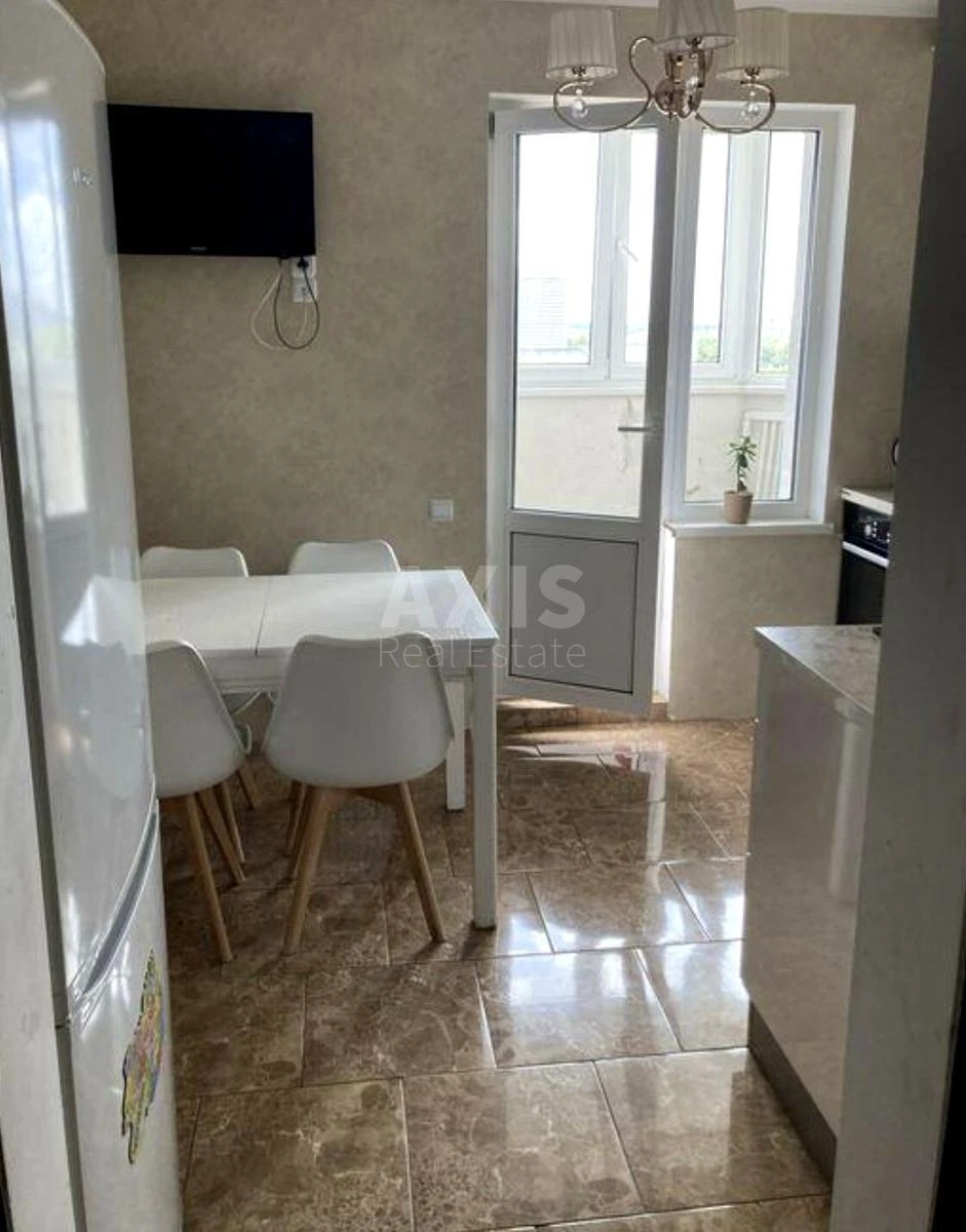 1k apartment vul. Yulia Zdanovska 36А673560