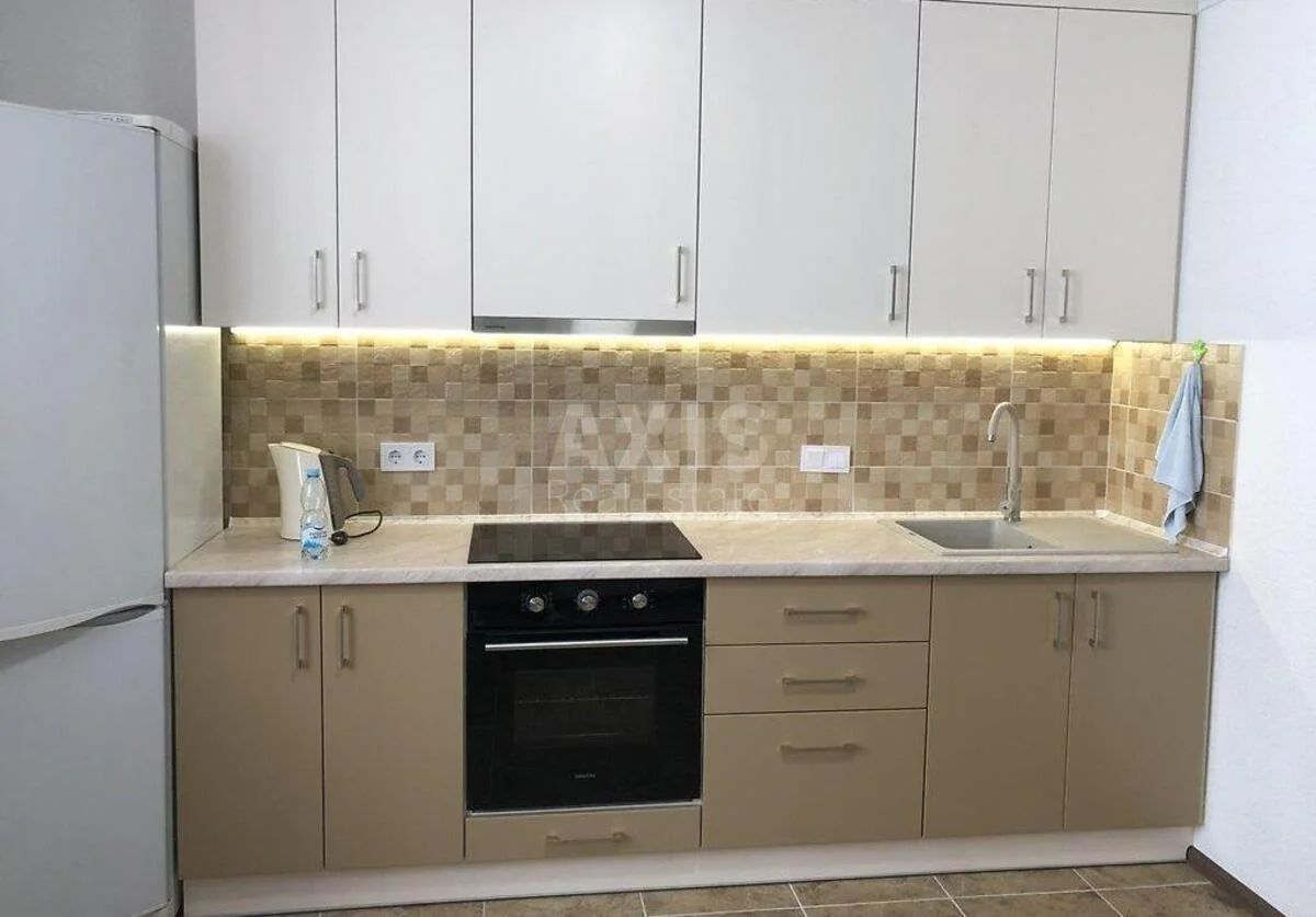 3k apartment vul. Oleny Pchilky 7