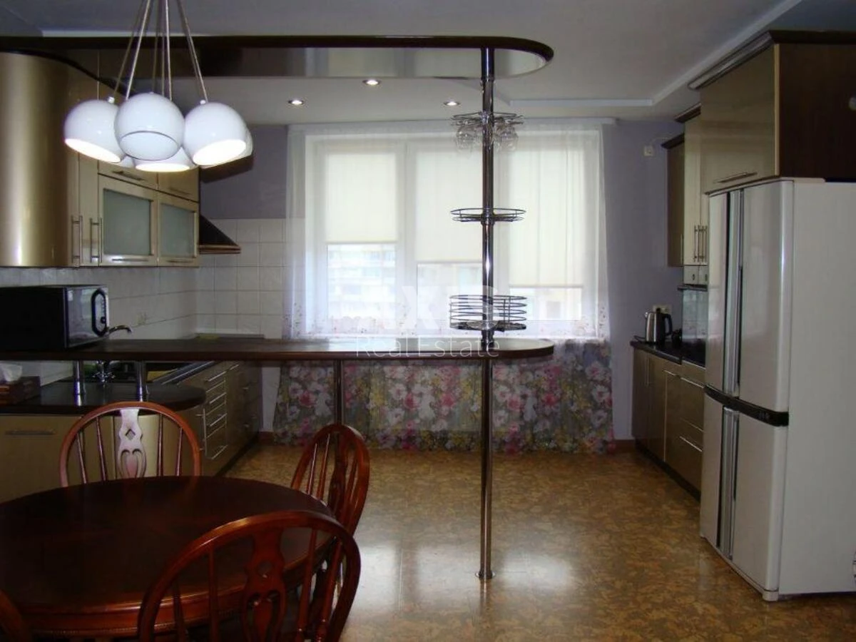 4к квартира пр-т Владимира Ивасюка 47А57816