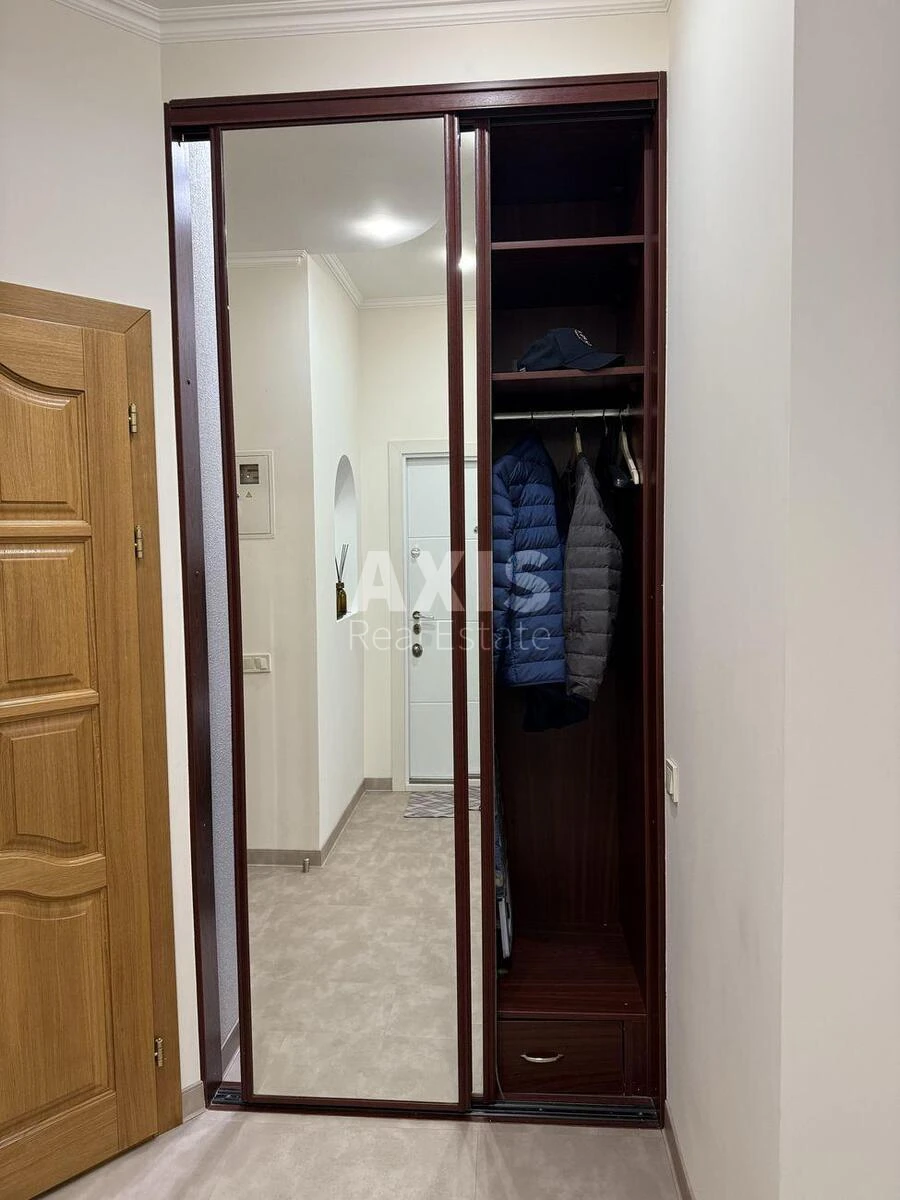 2k apartment vul. Kostjantynivs'ka 22/17613436