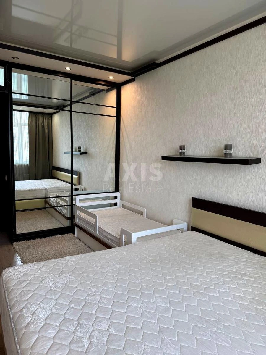 2k apartment pr-t Lobanovs'kogo 4В6772314