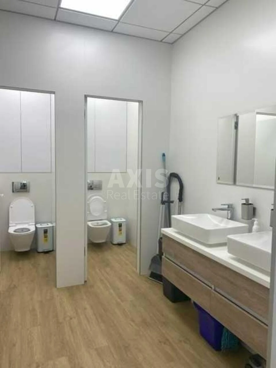 Office vul. Grushevs'kogo Myhajla 9Б, 250m2707657