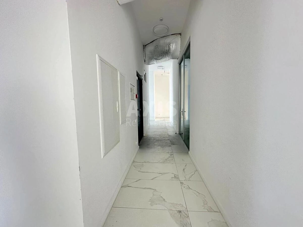 Office bul. Lesi Ukrai'nky 23, 700m26780921