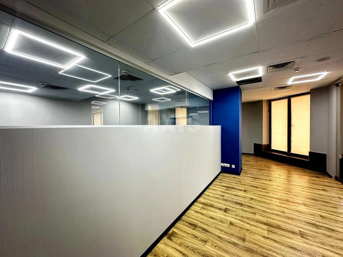 Office vul. Velyka Zhytomyrs'ka 20А, 650m2679021