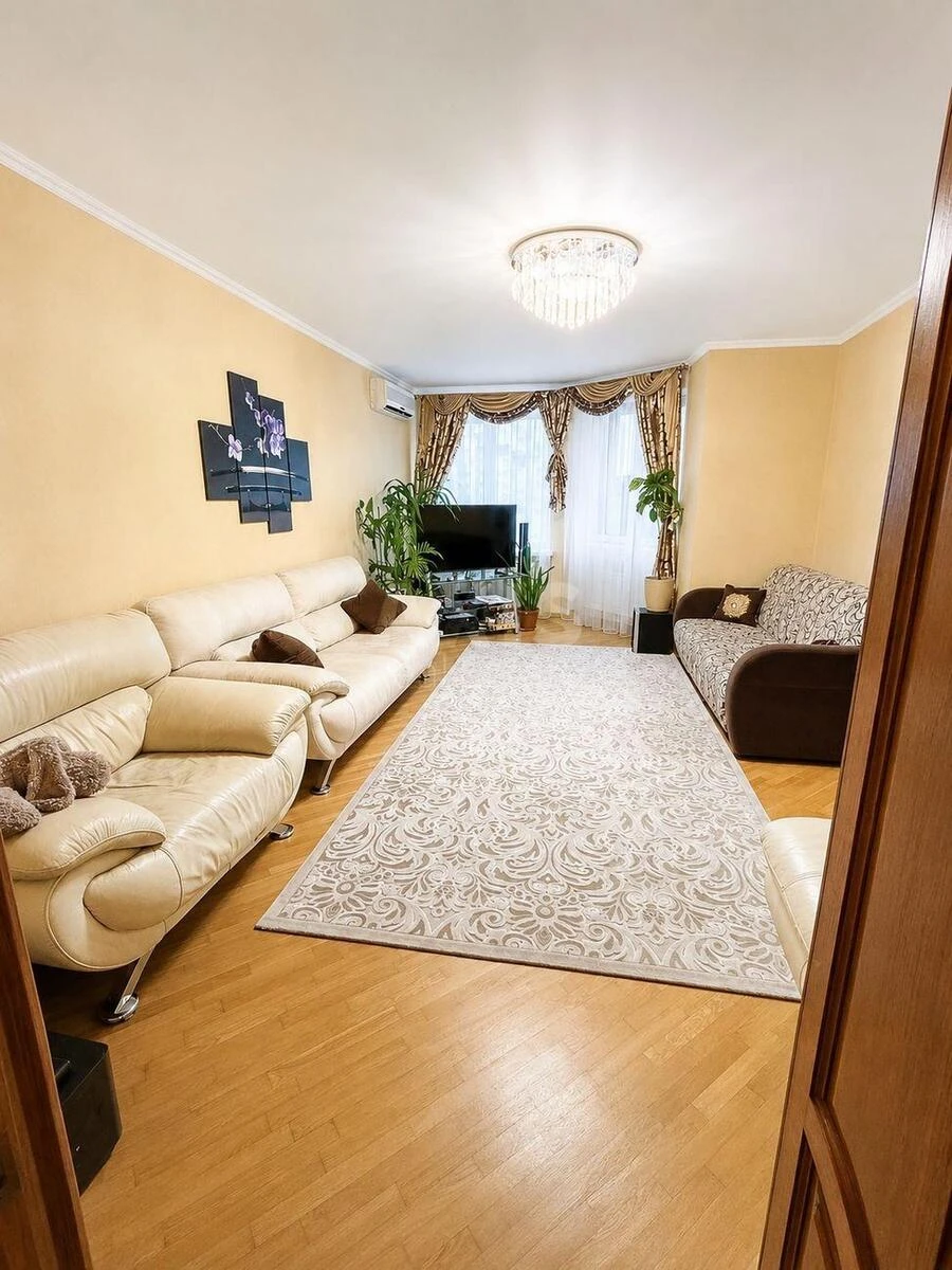 3к квартира ул. Борщаговская 143709200