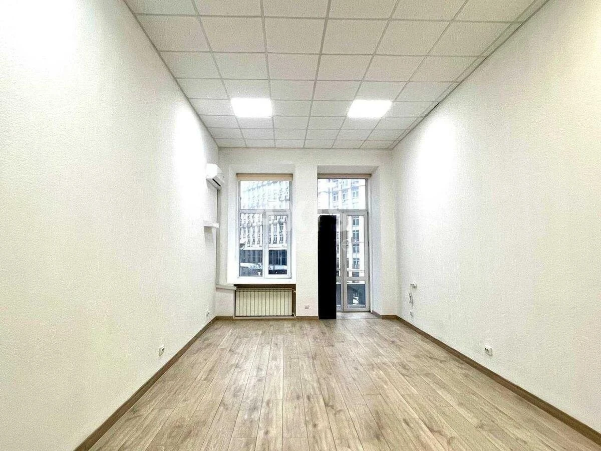 Office vul. Hreshhatyk 6, 39m2477821