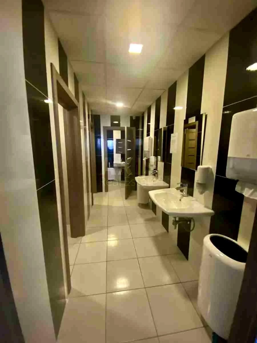 Office vul. Nyzhnij Val 51, 750m2677955