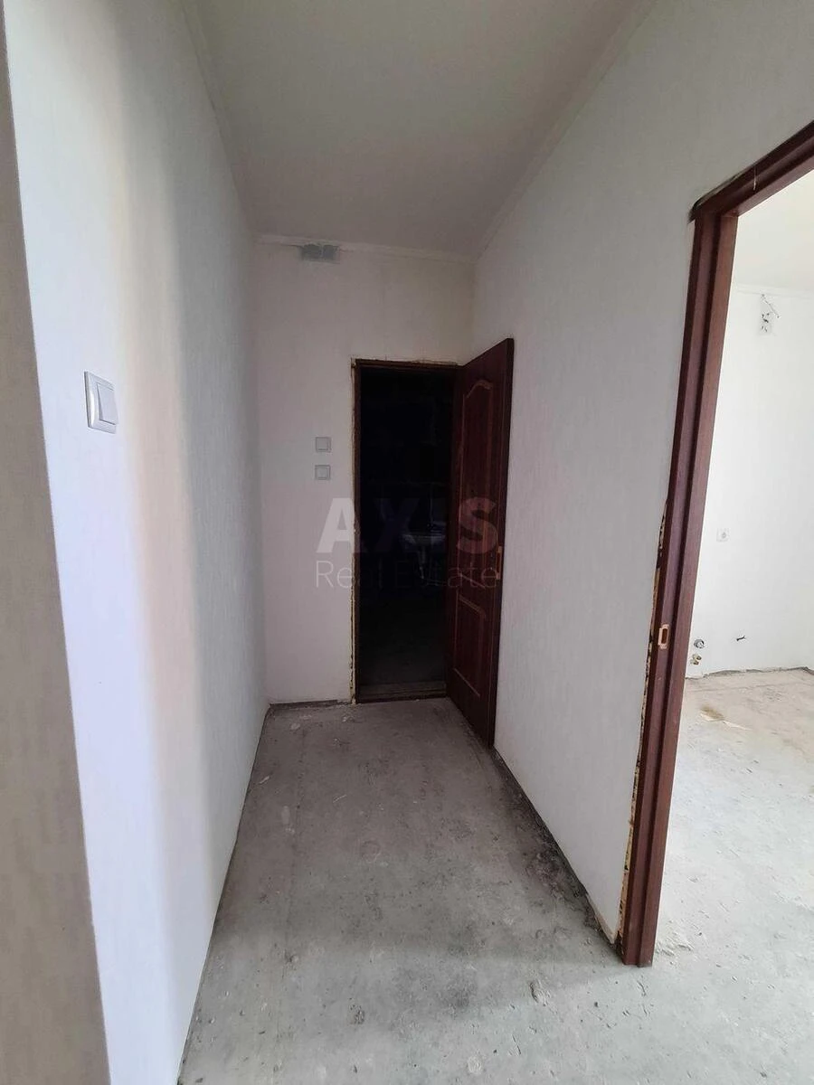 3k apartment pr-t Glushkova Akademika 6678387