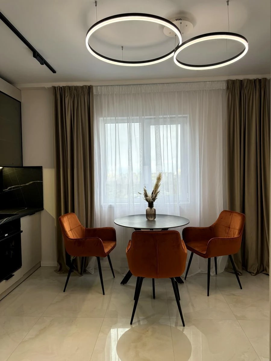 2k apartment vul. Myhajla Maksymovycha 246940615