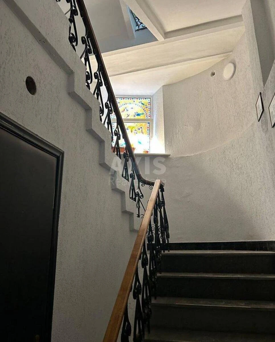 Office vul. Volodymyrs'ka 6/1, 76m2690930