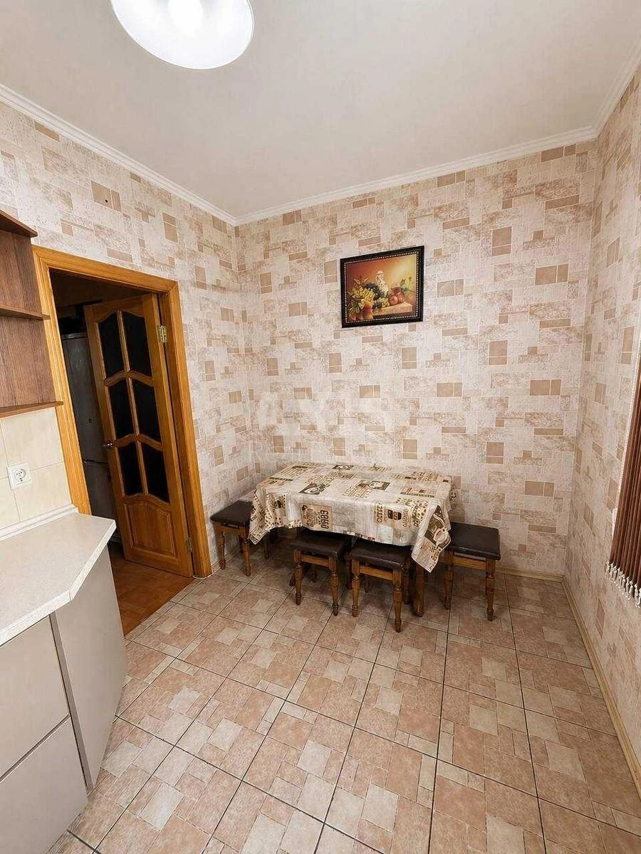 3k apartment vul. Revuc'kogo 44718582