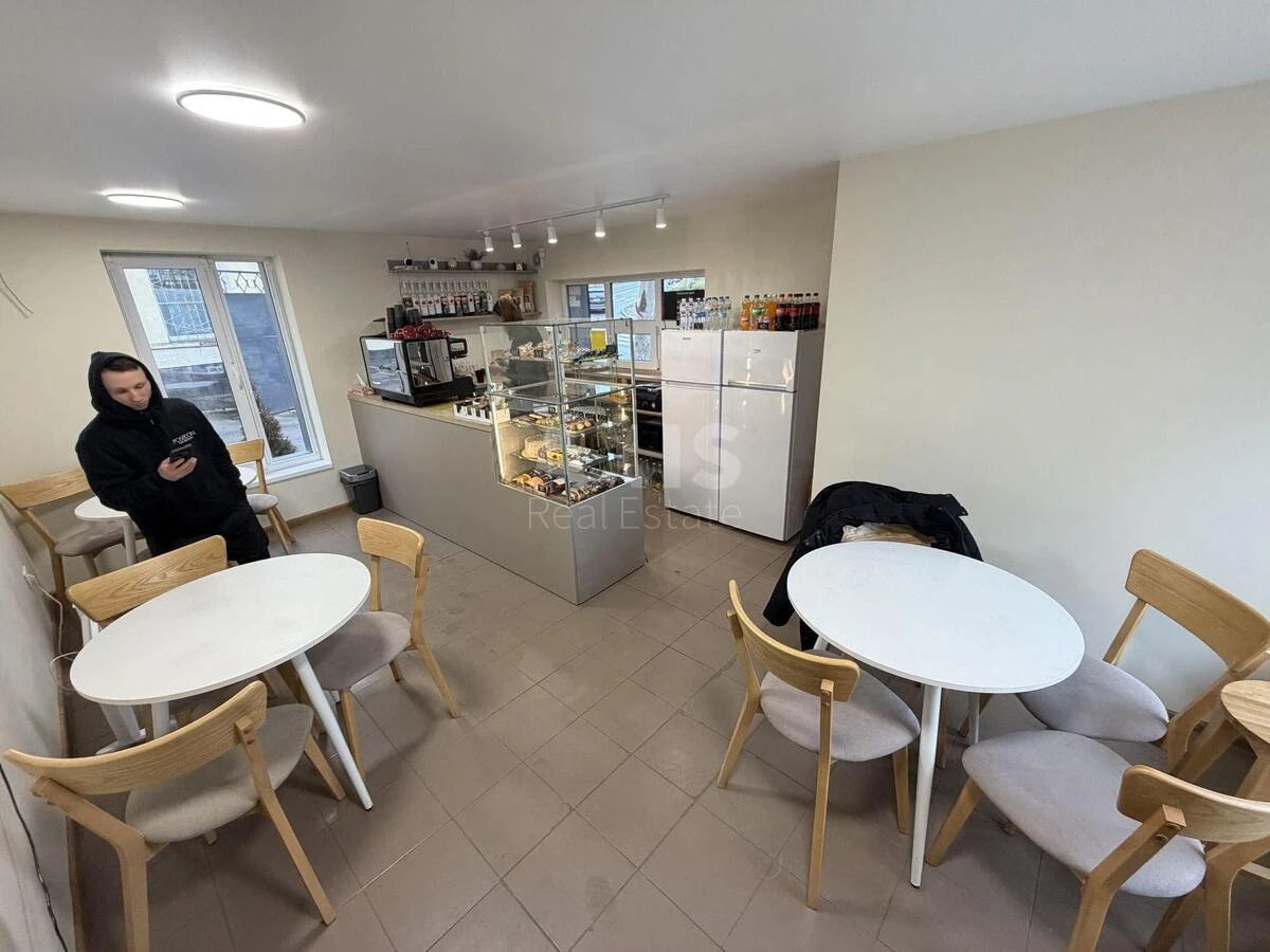 Trade object vul. Glybochyc'ka 16, 22m2656822