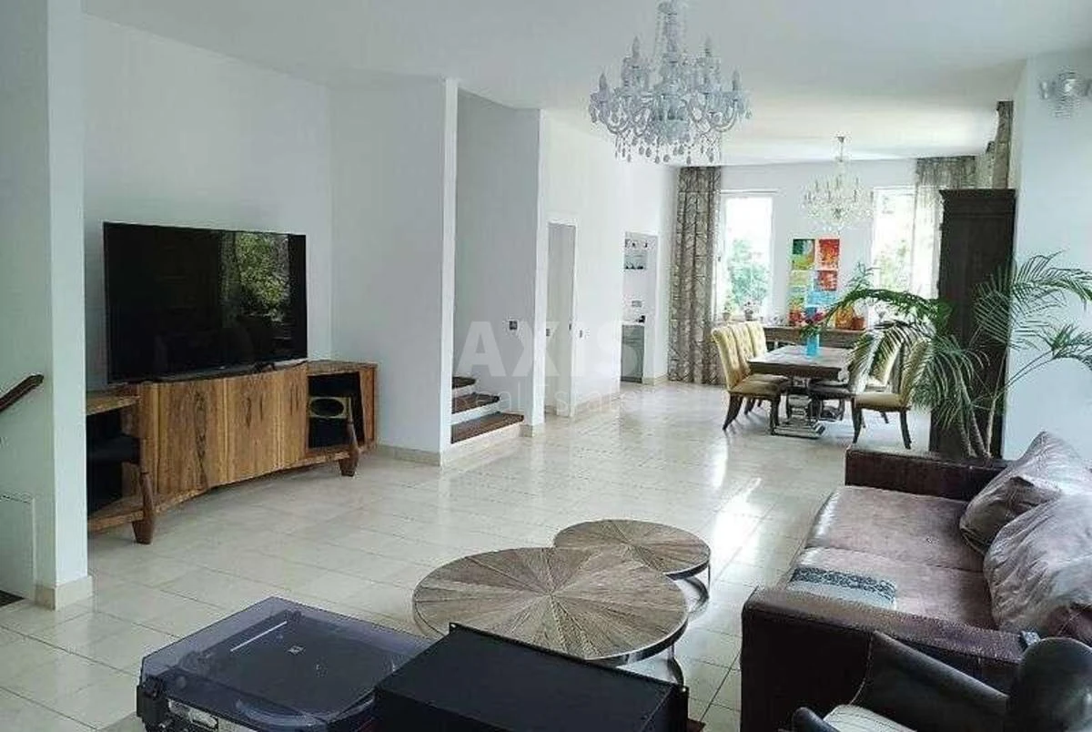 House vul. Krasnodons'ka, 630m2, Kyiv city300086