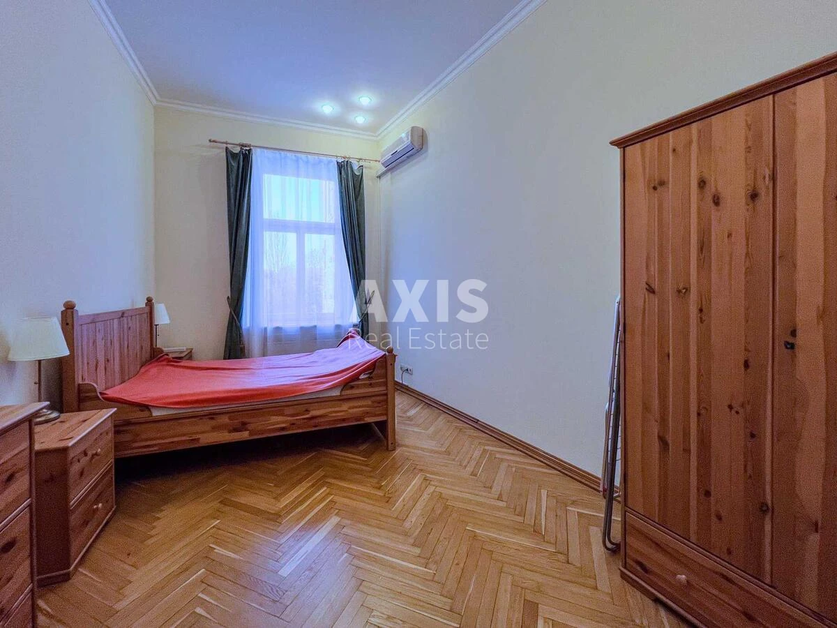 4k apartment vul. Ljuterans'ka 7/106706812