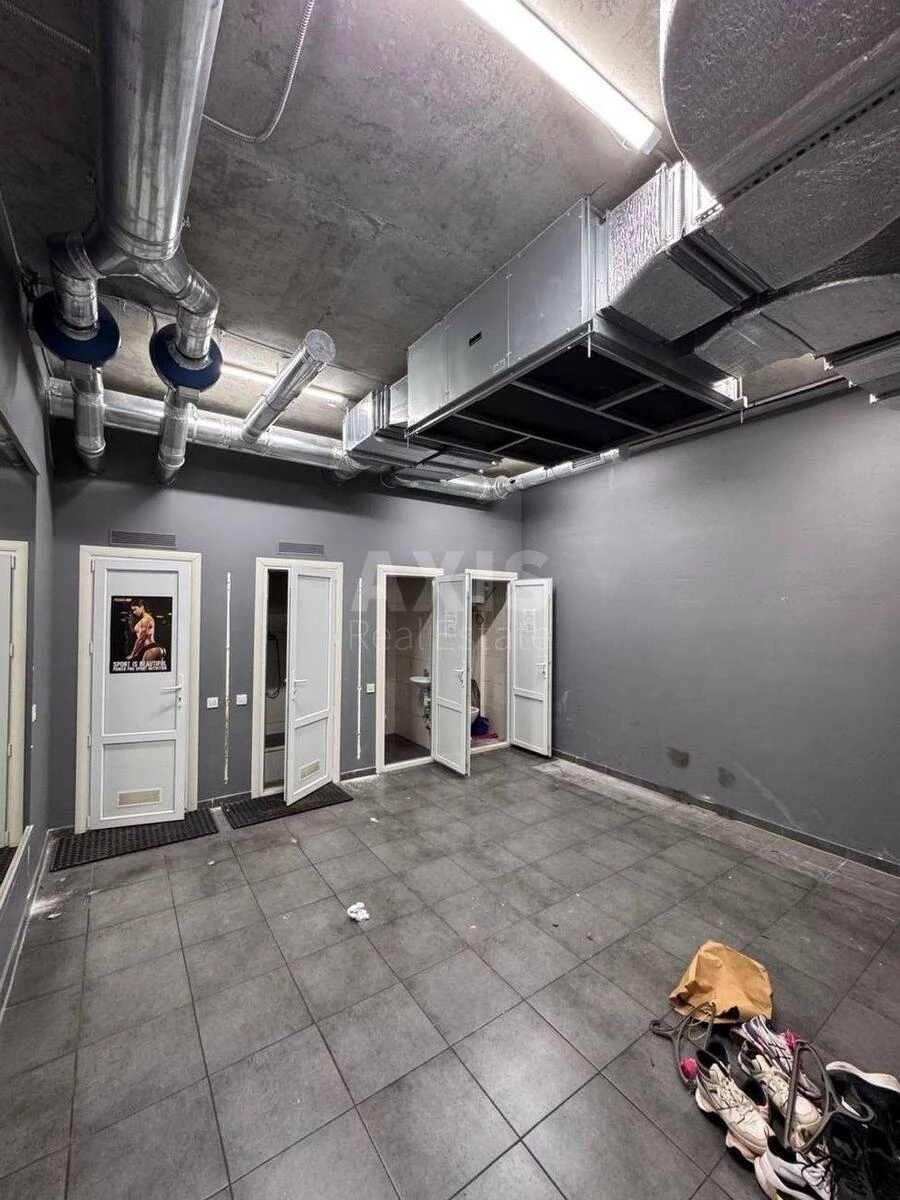 Объект торговли ул. Евгения Коновальца 36, 323м2667617