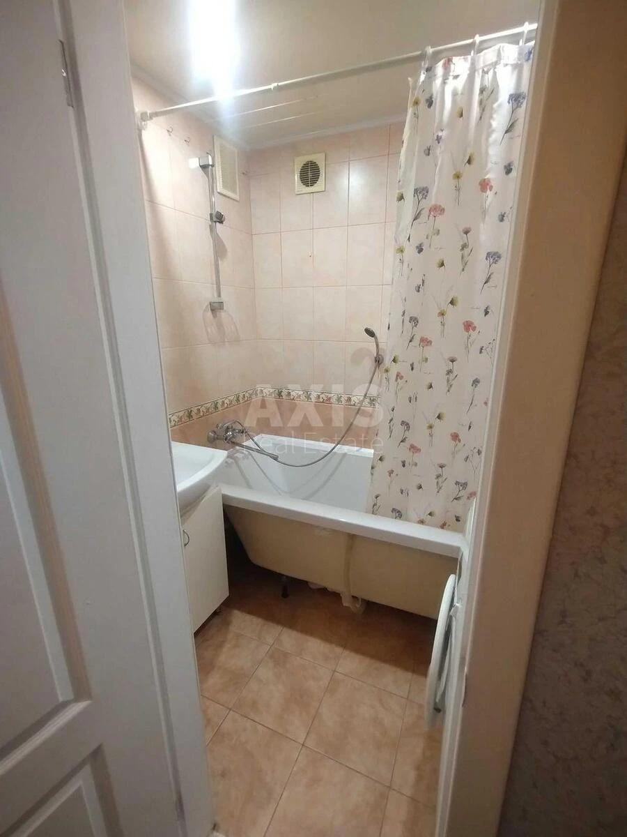 1k apartment vul. Shovkovychna 48710945