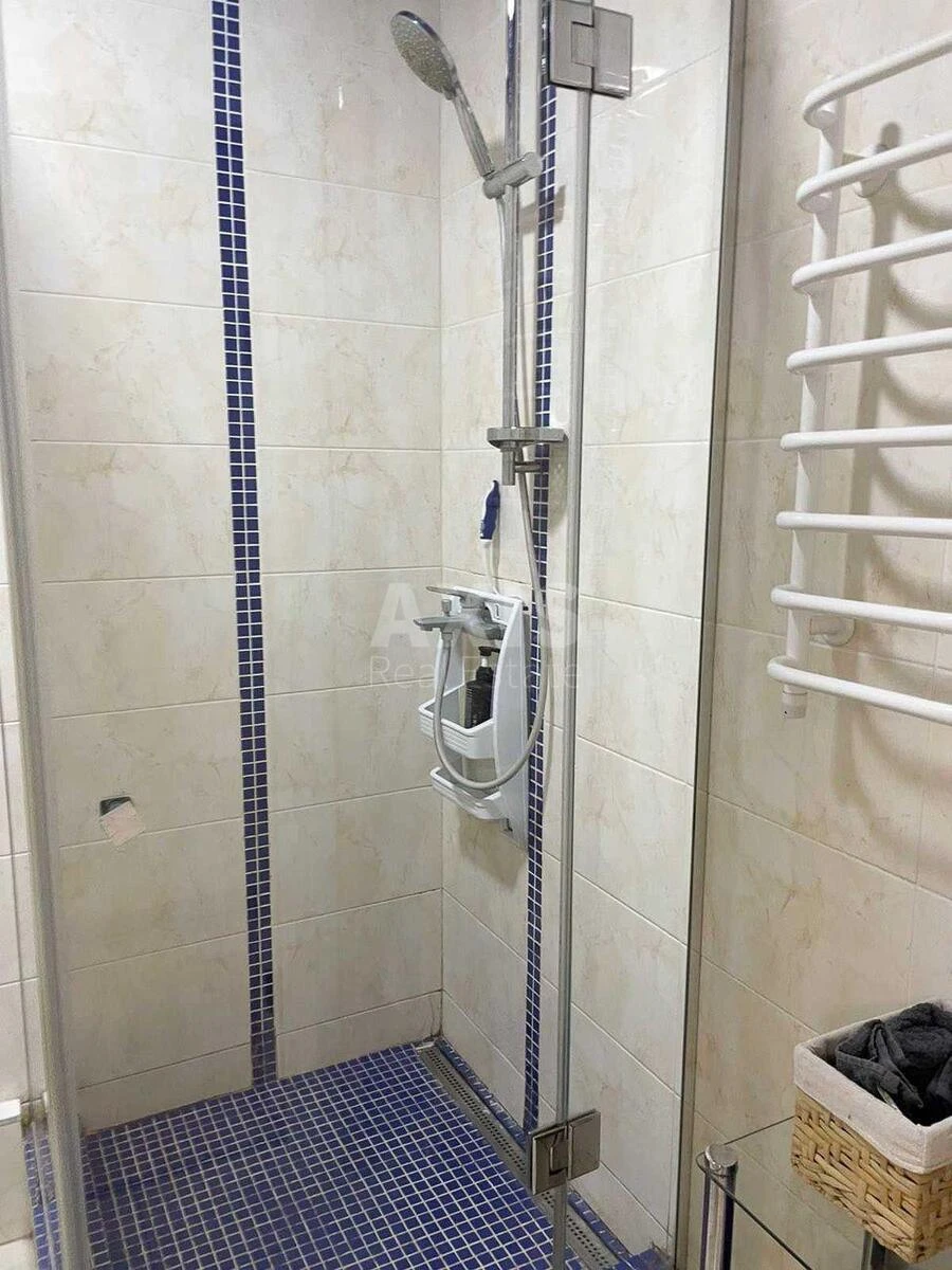 1k apartment pr-t Berestejskij 90/16809412
