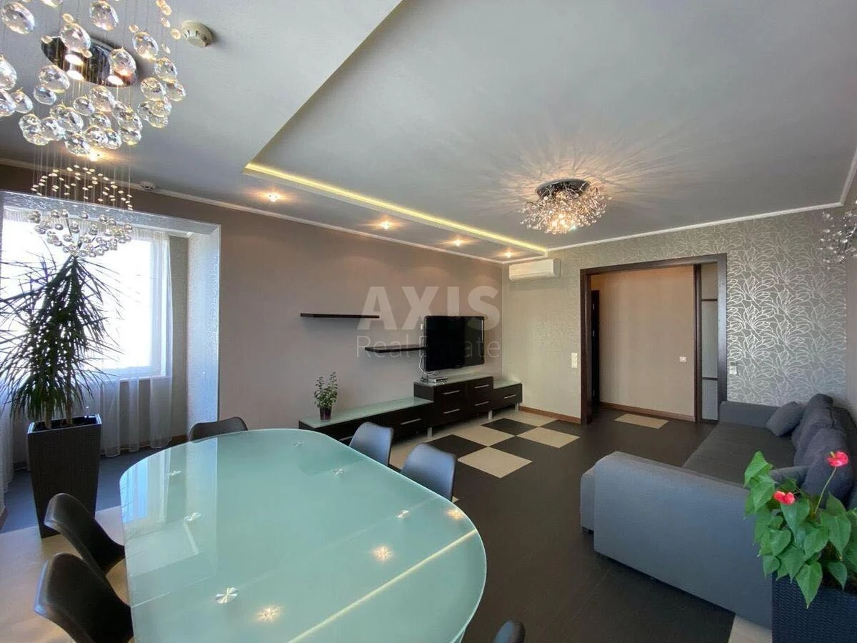 3k apartment nab. Dniprovs'ka 1648772