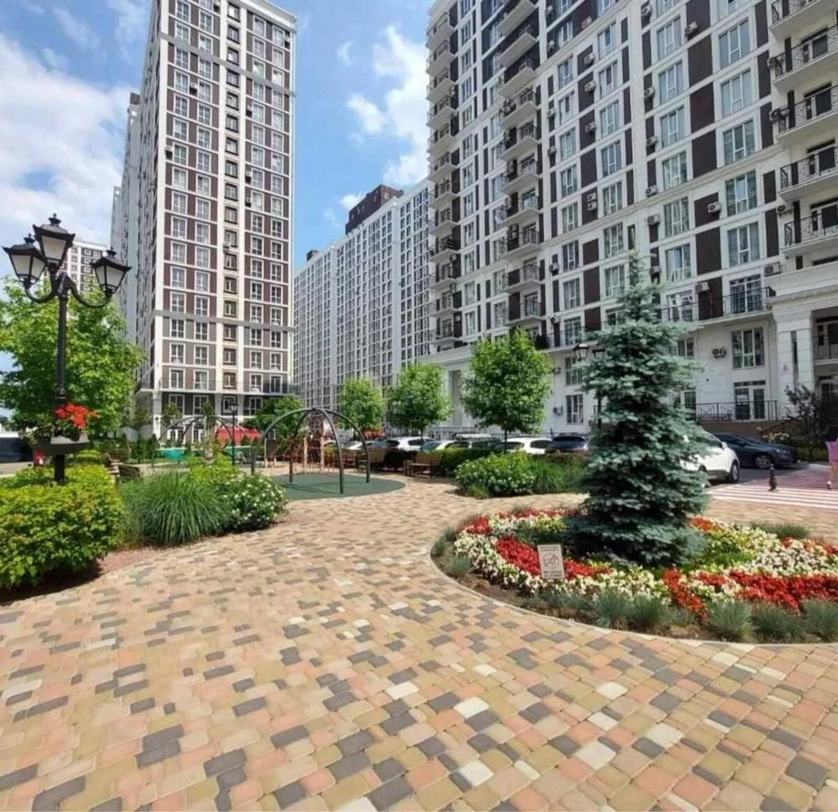 2к квартира ул. Михаила Максимовича 246493918