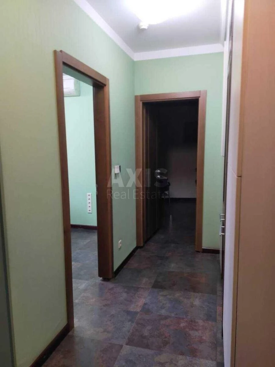 Офис бул. Николая Михновского 10, 144м2621038