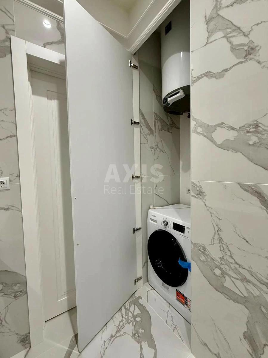 2k apartment pr-t Berestejskij 42А6663510