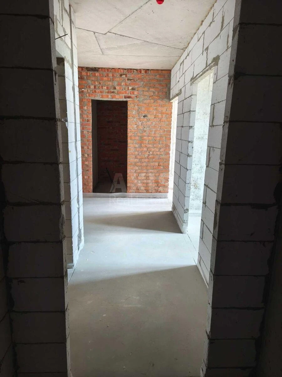 1k apartment vul. Novopol'ova 27179710