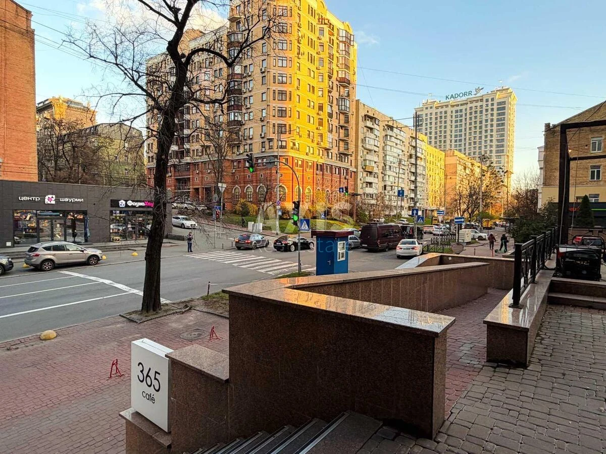 Объект торговли ул. Жилянская 59, 80м2624662