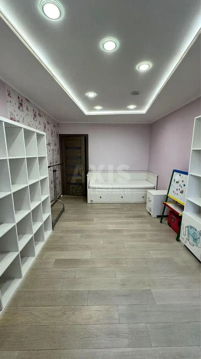 3к квартира ул. Чавдар Елизаветы 4685956