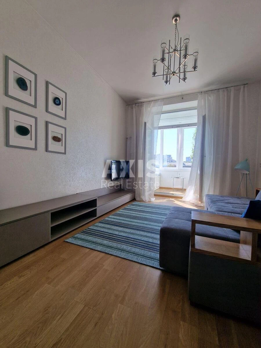 2k apartment pr-t Berestejskij 77/1599901