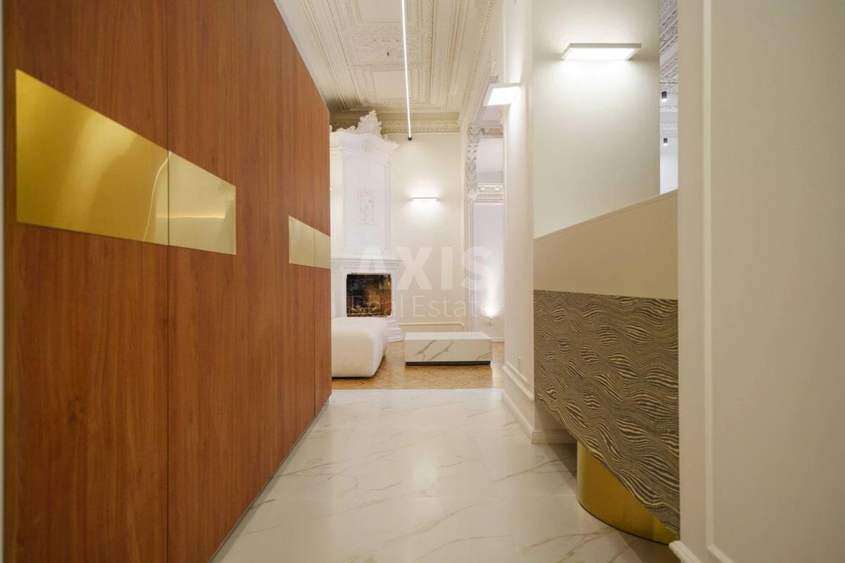 Office vul. Rustaveli Shota 22, 181m2631253