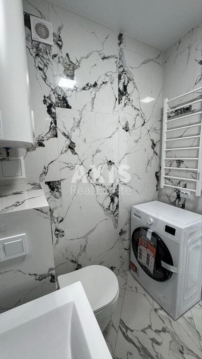 2k apartment vul. Oleha Mudraka two B719639